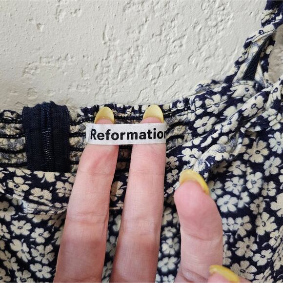 Reformation Coco Crop Top - Picture 5 of 8